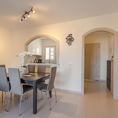 Apartment In Balcon Del Atlantico 阿德耶 外观 照片